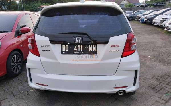 HONDA  JAZZ  GE8 1.5 E