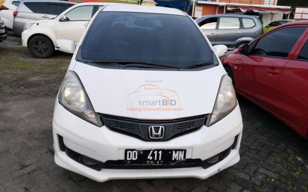 HONDA  JAZZ  GE8 1.5 E