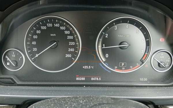 BMW 520I CKD AT