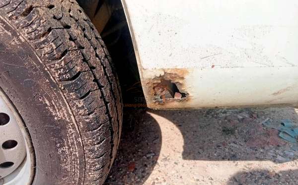 DAIHATSU GRAN MAX BLIND VAN