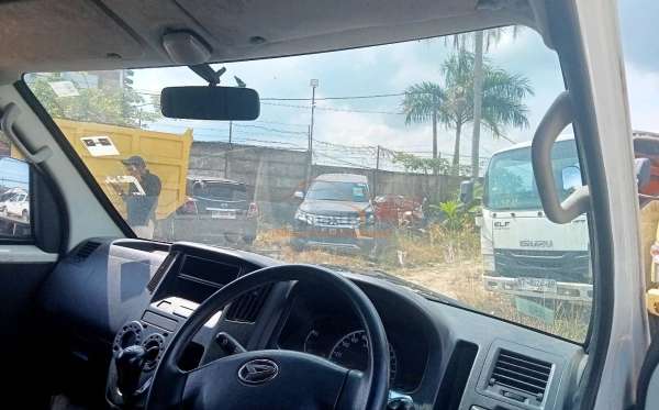 DAIHATSU GRAN MAX BLIND VAN