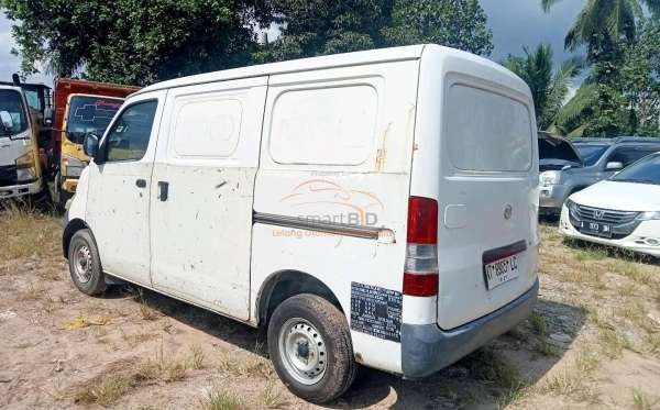 DAIHATSU GRAN MAX BLIND VAN