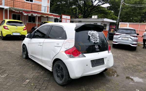 HONDA BRIO