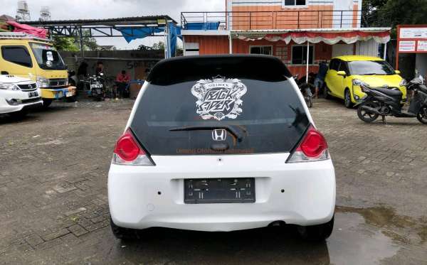 HONDA BRIO