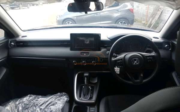 HONDA HRV 1.5L E CVT