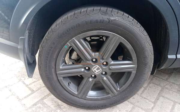 HONDA HRV 1.5L E CVT