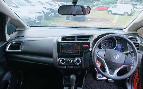 HONDA JAZZ GK5 1.5 S AT CKD