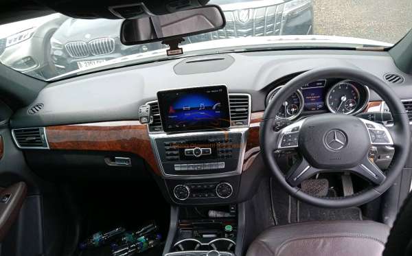 MERCEDES BENZ ML 400