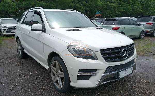 MERCEDES BENZ ML 400