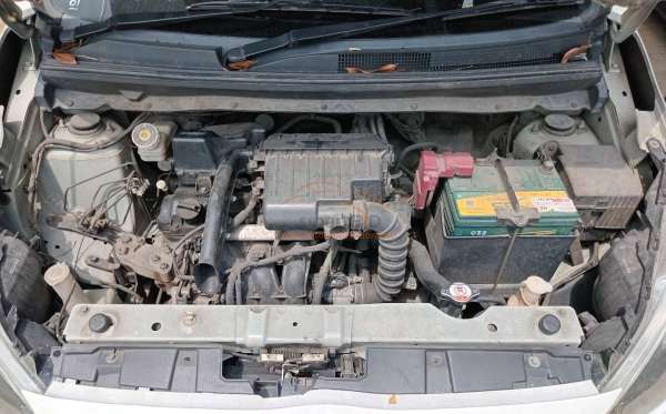 MITSUBISHI 1.2L GLS