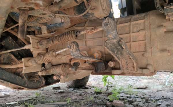 MITSUBISHI  L 300 L300 PU FB-R (4X2)