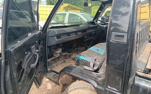 MITSUBISHI  L 300 L300 PU FB-R (4X2)