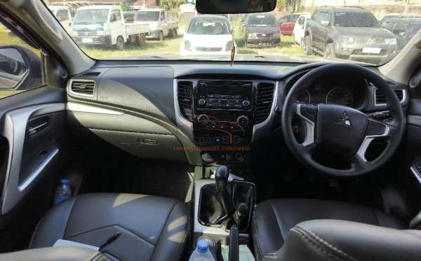 MITSUBISHI PAJERO SPORT 2.5L GLX (4X4)