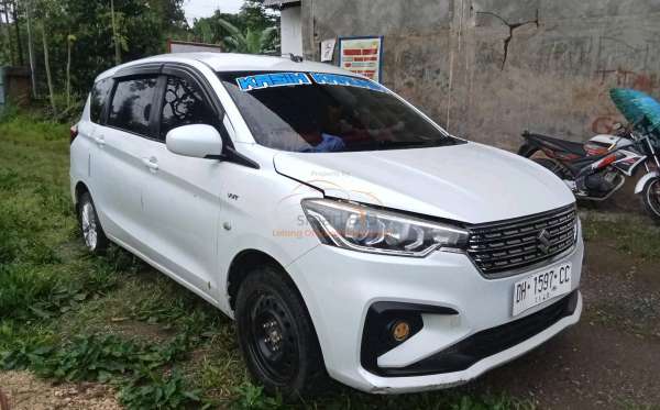 SUZUKI ERTIGA