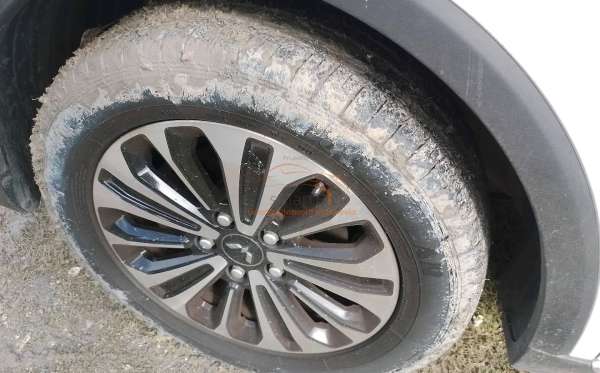 WULING CORTEZ 1.5 LUX