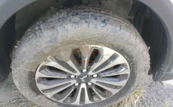 WULING CORTEZ 1.5 LUX