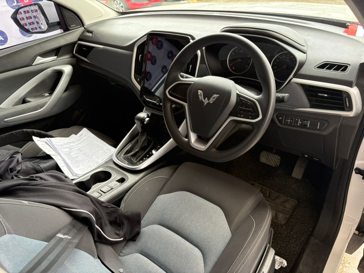 WULING  ALMAZ  1.5 S+T