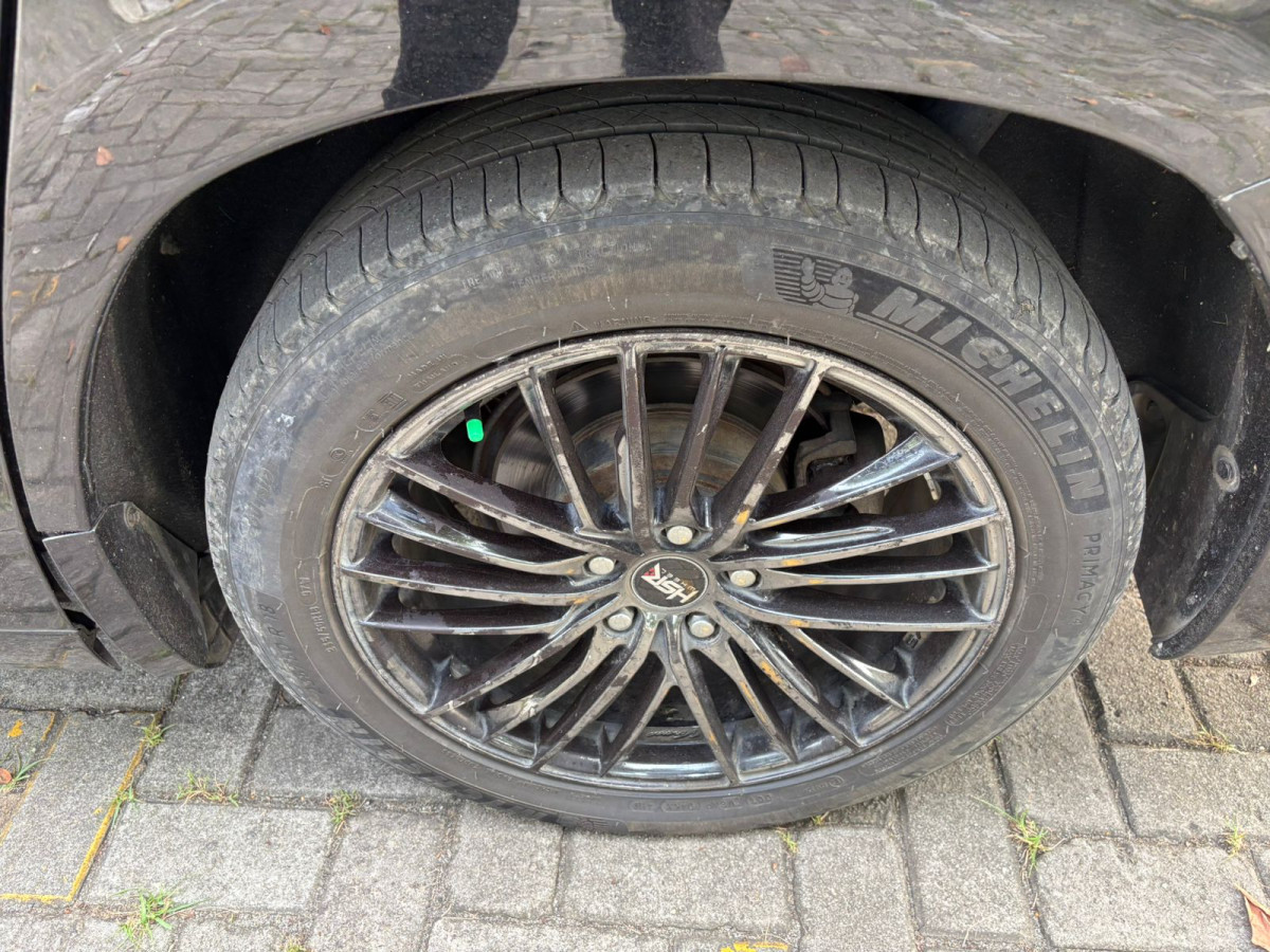 TOYOTA  ALPHARD  2.4 X