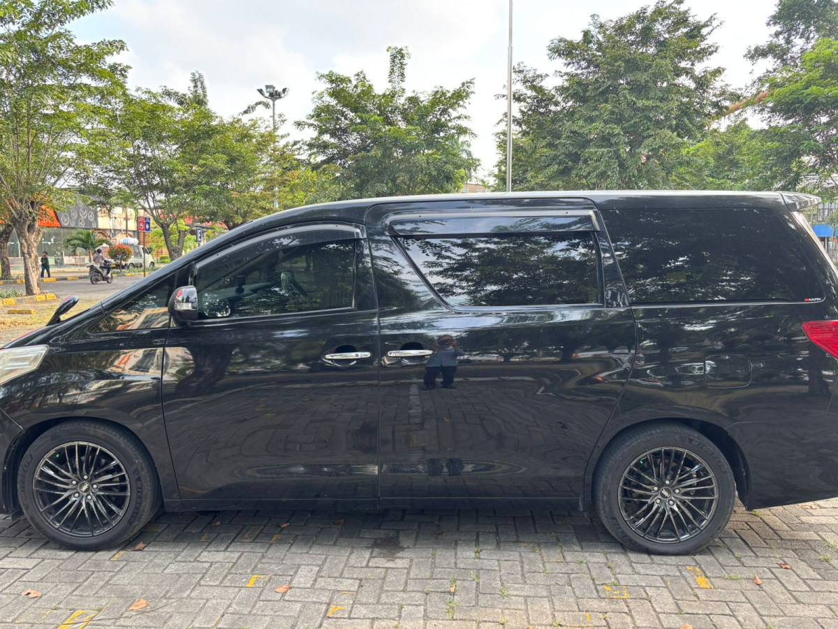 TOYOTA  ALPHARD  2.4 X