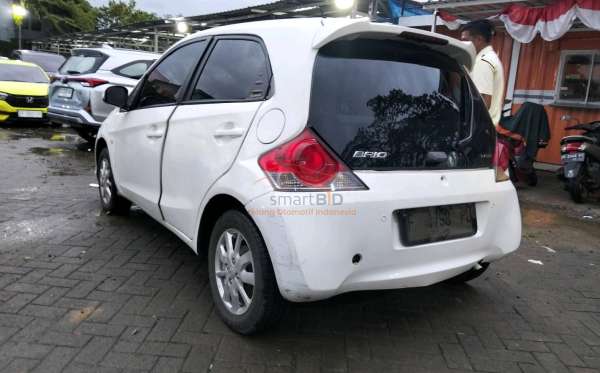 HONDA  BRIO  SATYA 1.2 E