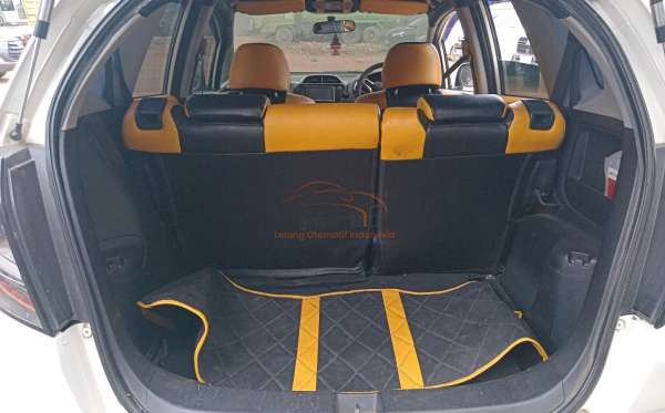 HONDA JAZZ GE8 1.5 E