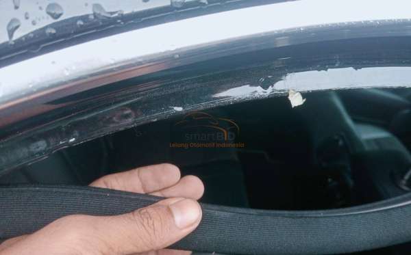 MERCEDES BENZ C 200 CGI