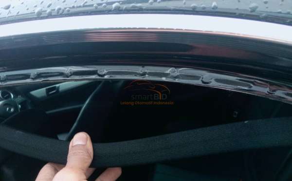 MERCEDES BENZ C 200 CGI