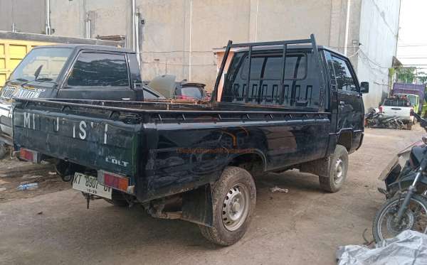 MITSUBISHI L300 PU FB-R (4X2)