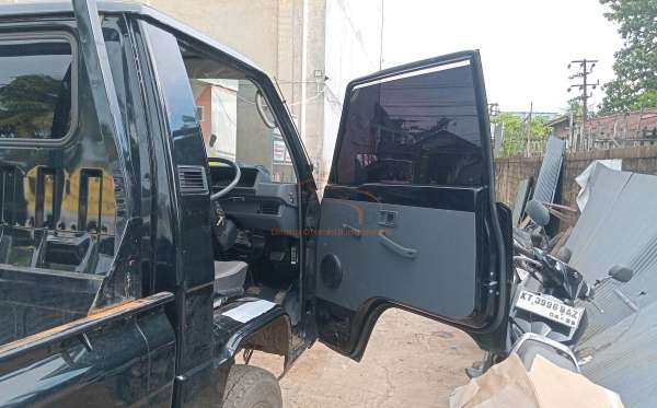 MITSUBISHI L300 PU FB-R (4X2)