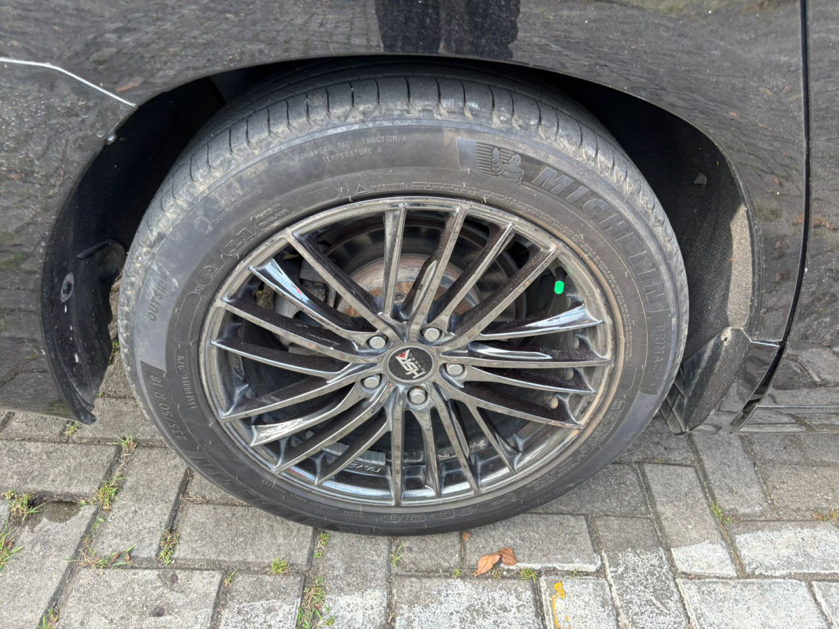 TOYOTA  ALPHARD  2.4 X