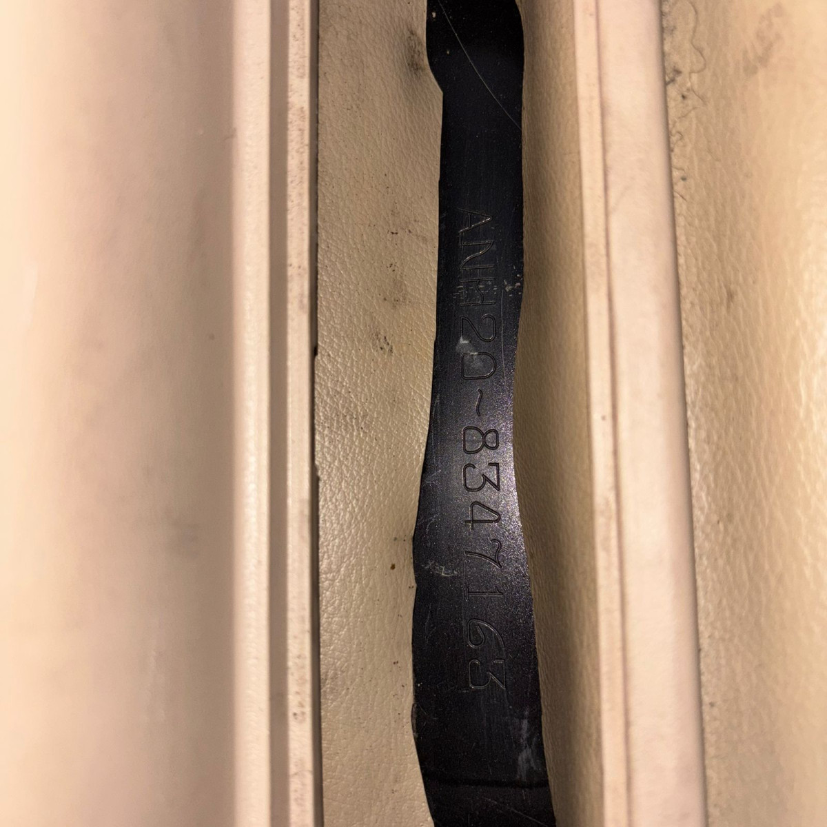 TOYOTA  ALPHARD  2.4 X