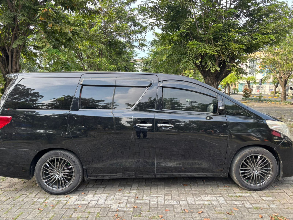 TOYOTA  ALPHARD  2.4 X