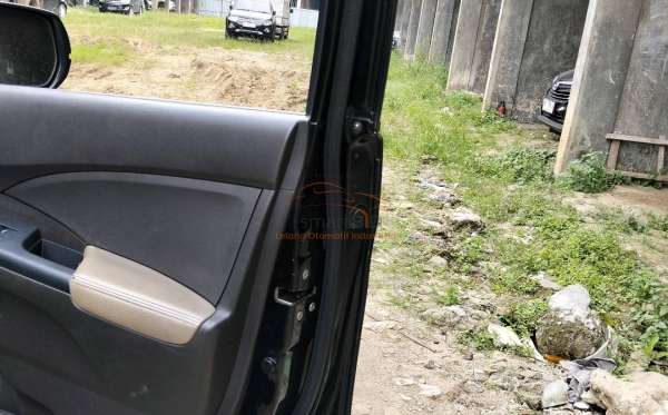 HONDA CR-V RM3 2WD 2.4