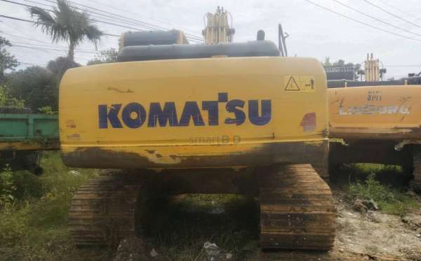 KOMATSU PC20010M0