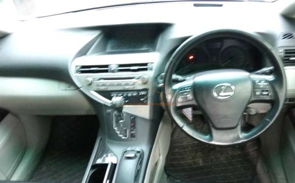 LEXUS RX 270