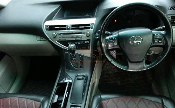 LEXUS RX 270