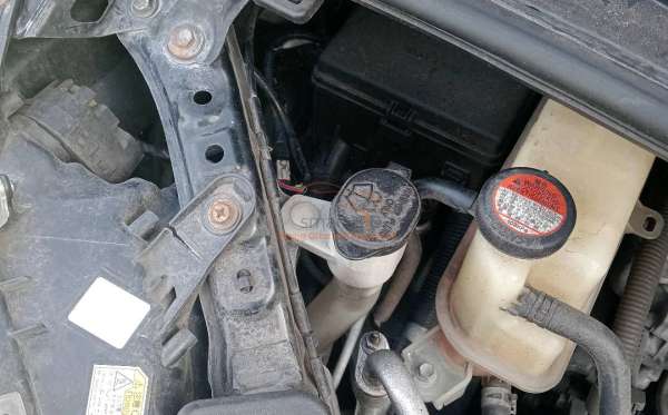 TOYOTA ALPHARD 2.5 G