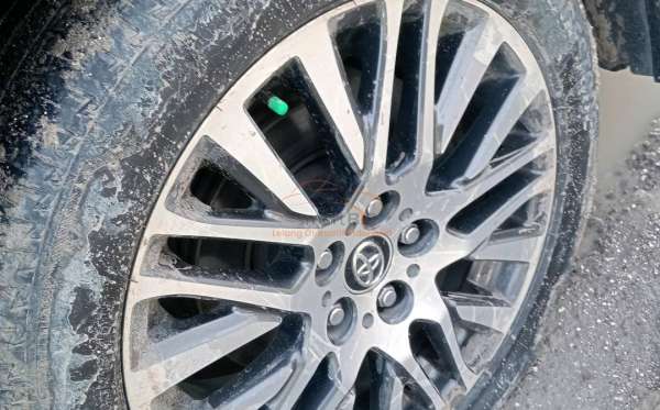 TOYOTA ALPHARD 2.5 G