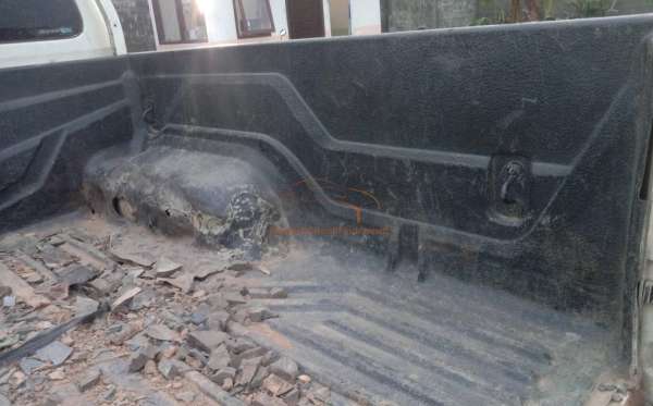 TOYOTA HILUX 2.4G DC 4X4