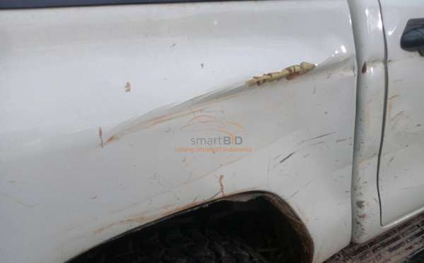 TOYOTA HILUX 2.4G DC 4X4