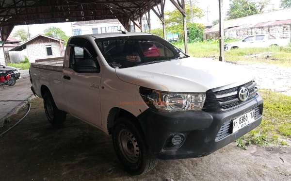 TOYOTA HILUX PICK UP