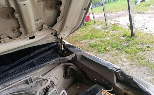 TOYOTA HILUX PICK UP