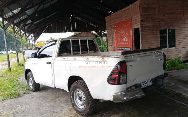 TOYOTA HILUX PICK UP