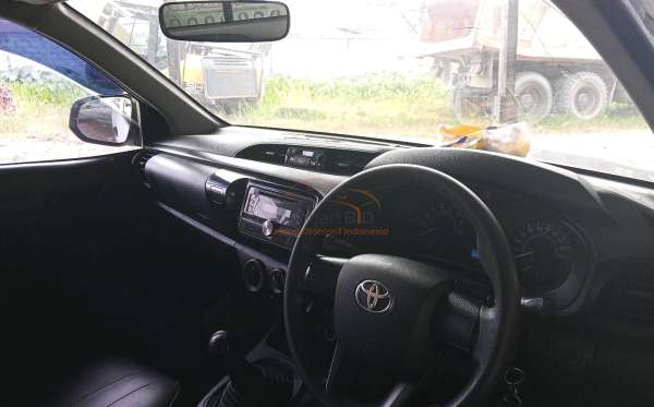 TOYOTA HILUX PICK UP