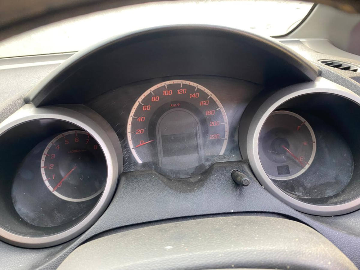 HONDA  JAZZ  GE8 1.5 E