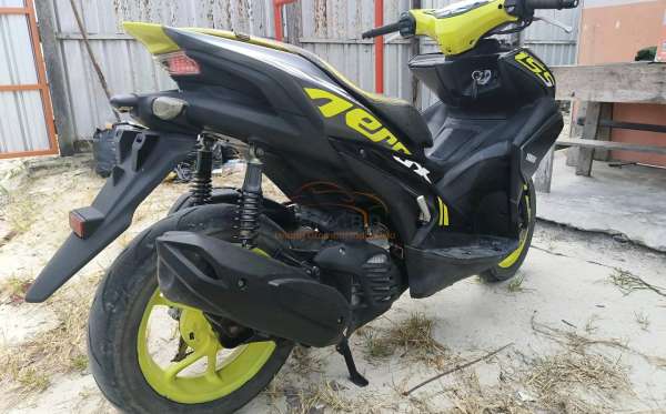 YAMAHA AEROX 155