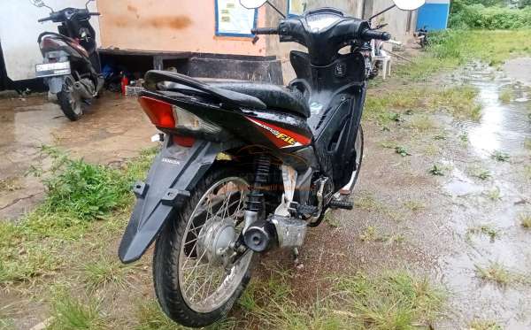 HONDA  REVO