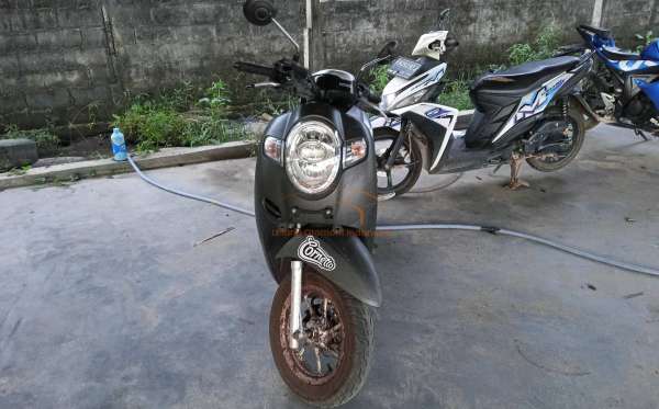 HONDA  SCOOPY CW