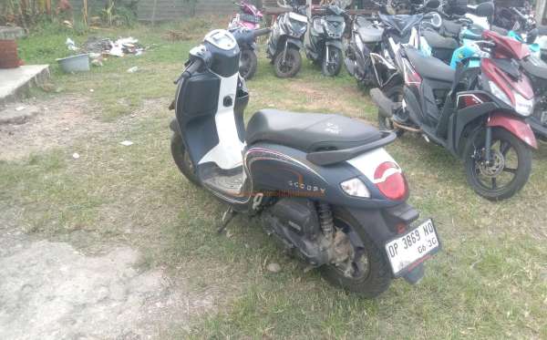 HONDA SCOOPY