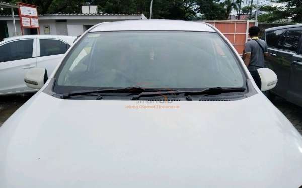 TOYOTA  AVANZA  G